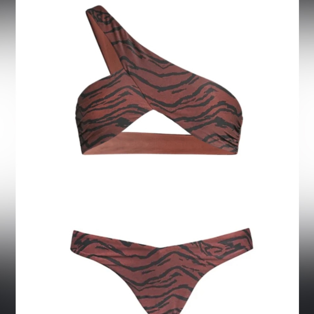 WeWoreWhat Asymmetrical Cross-Over Tiger Top and Delilah Tiger Bottom